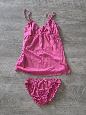 Victoria's Secret Pink Sleep Set.